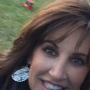 Meet your Posher, Deanna